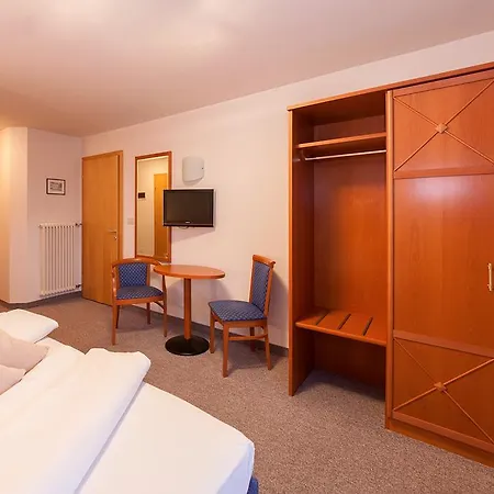Tannerhof 3* Schenna